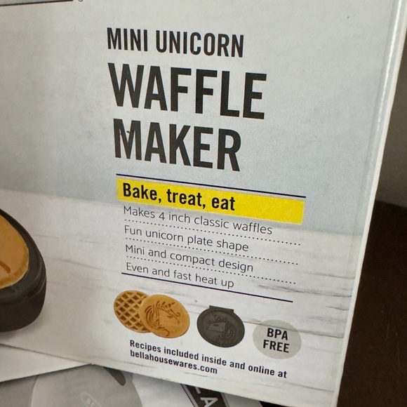 BELLA Mini Unicorn 4" Waffle Maker Silver BPA Free Recipes Included NEW Open Box - Picture 9 of 11